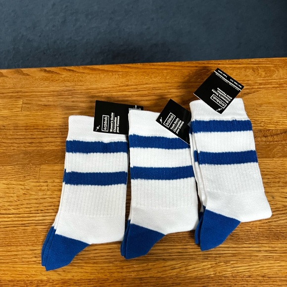 Art Mind ,youth socks , pack of 3, size 9-11 , New - Picture 1 of 6